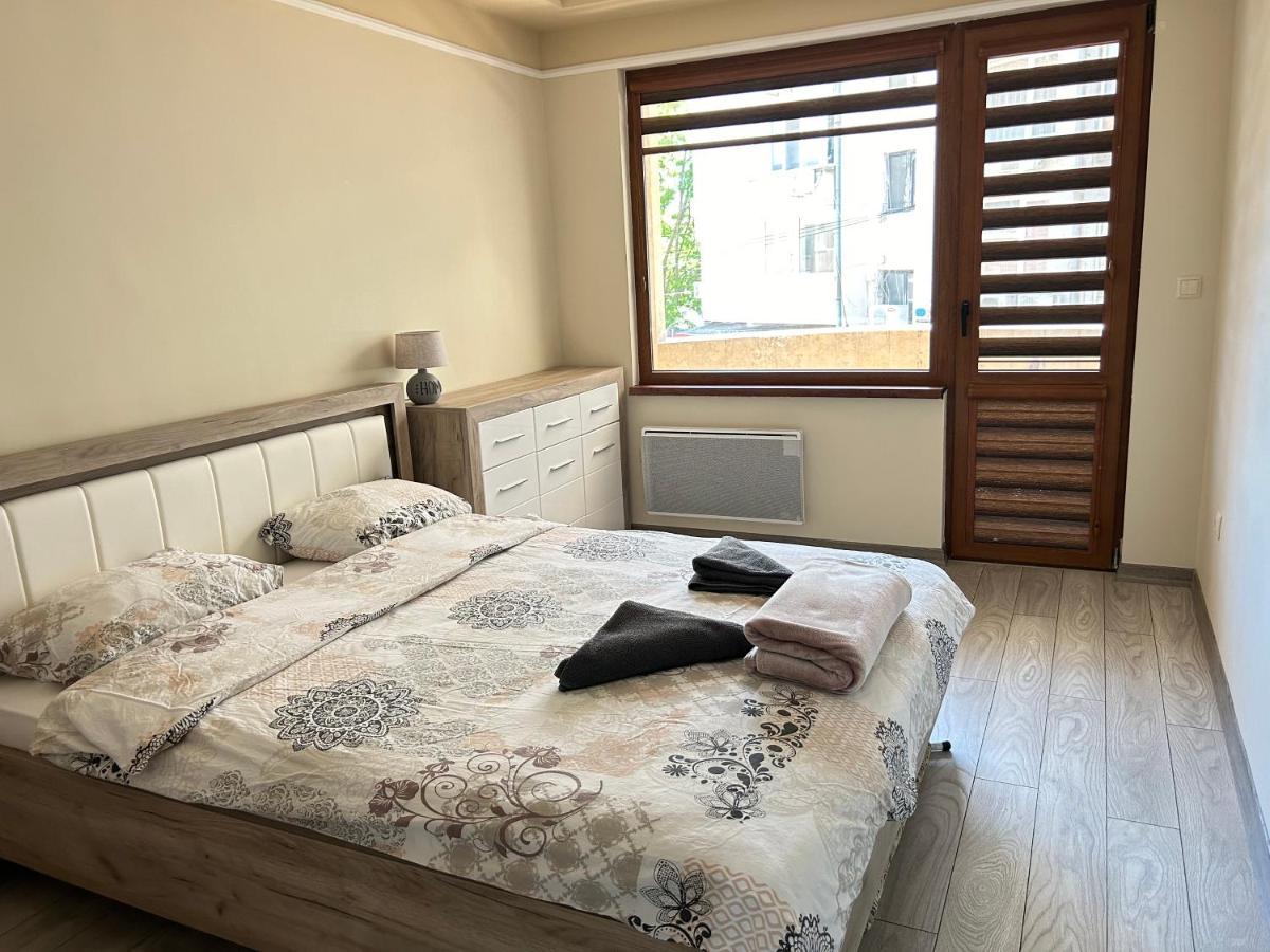 Apartament Deluxe Karina-Free Parking Burgaz Dış mekan fotoğraf